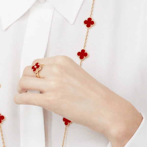 Miro CLOVER KARNEOL RING ROSÉGOLD DIAMANT