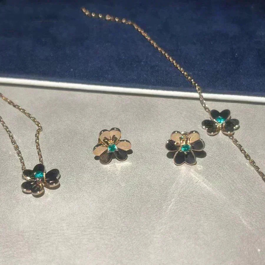 Miro FRIVOLE FLOWER MALACHITE EARRINGS