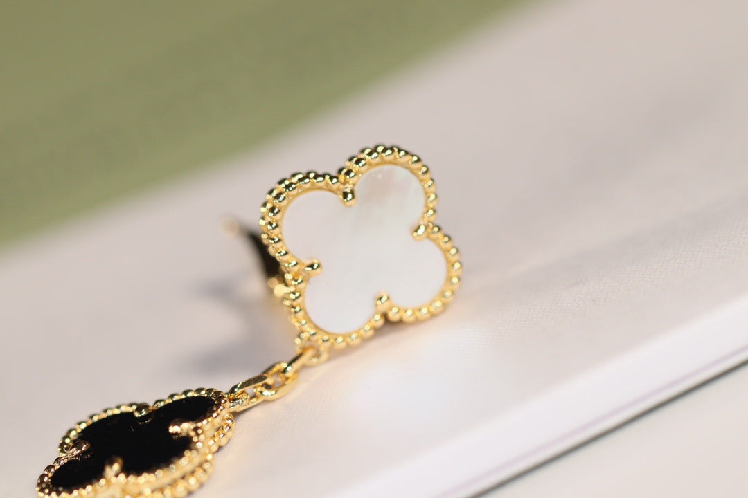 Miro CLOVER OHRRINGE GOLD ONYX PERLMUTT 3 MOTIVE