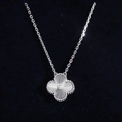Miro CLOVER  15MM DIAMOND LASER NECKLACE SILVER