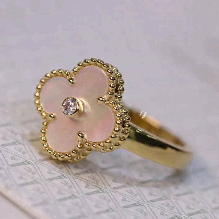 Miro CLOVER PINK MOP RING GOLD DIAMANT