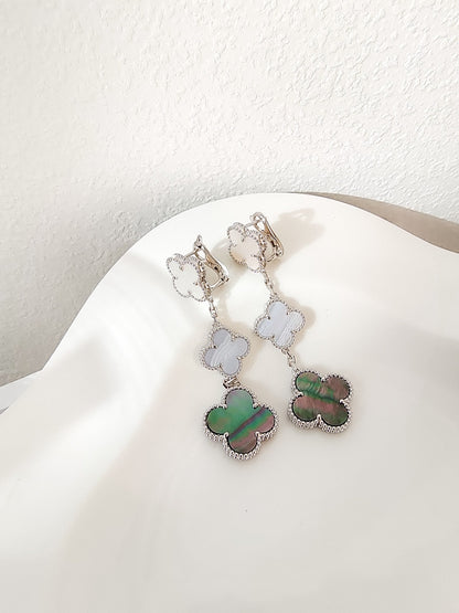Miro CLOVER 3 MOTIVE CHALCEDON DUNKLE PERLMUTT SILBER OHRRINGE