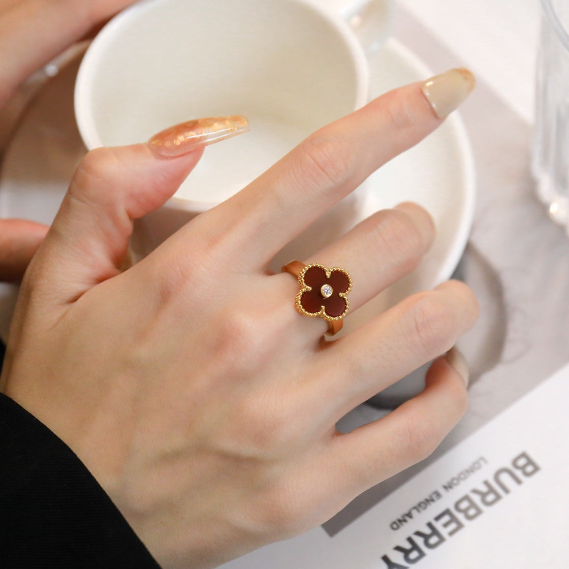 Miro CLOVER KARNEOL RING ROSÉGOLD DIAMANT