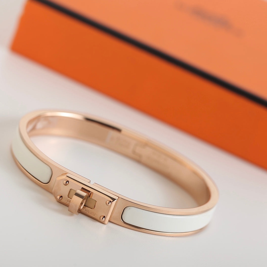 Miro HM KELLY WHITE ARMBAND