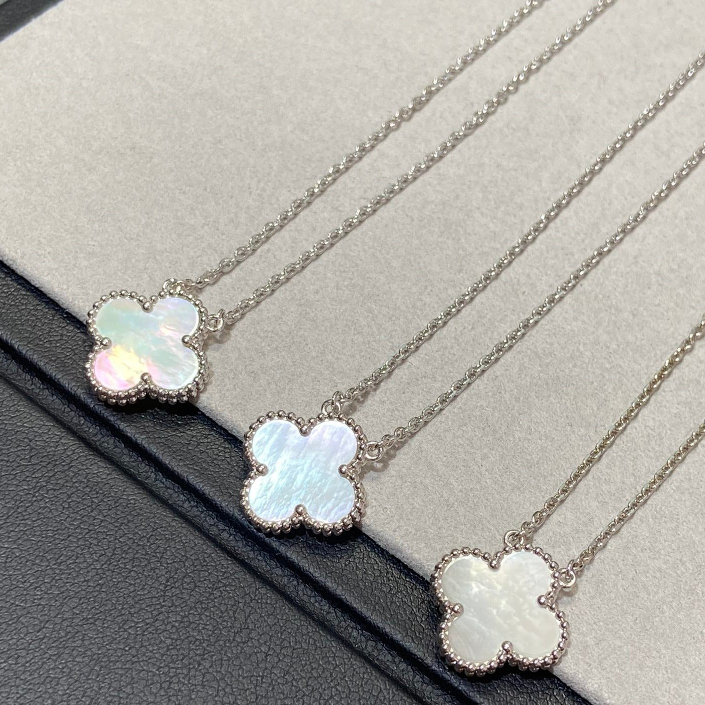 Miro CLOVER MEDIUM SILVER WHITE MOP NECKLACE
