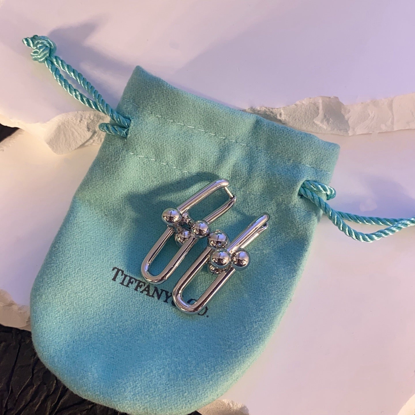 [Miro ] TF U-shaped earrings