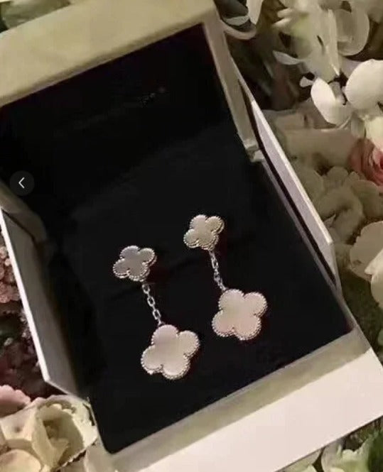Miro CLOVER 2 MOTIF WHITE MOP EARRINGS