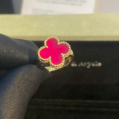 [Miro]NEW CLOVER PINK ENAMEL RINGS