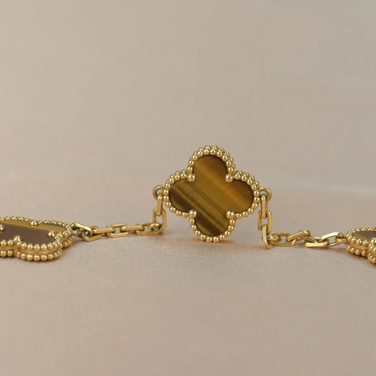 [Miro ]New  CLOVER 5 MOTIFS TIGER EYE BRACELET COLLECTION