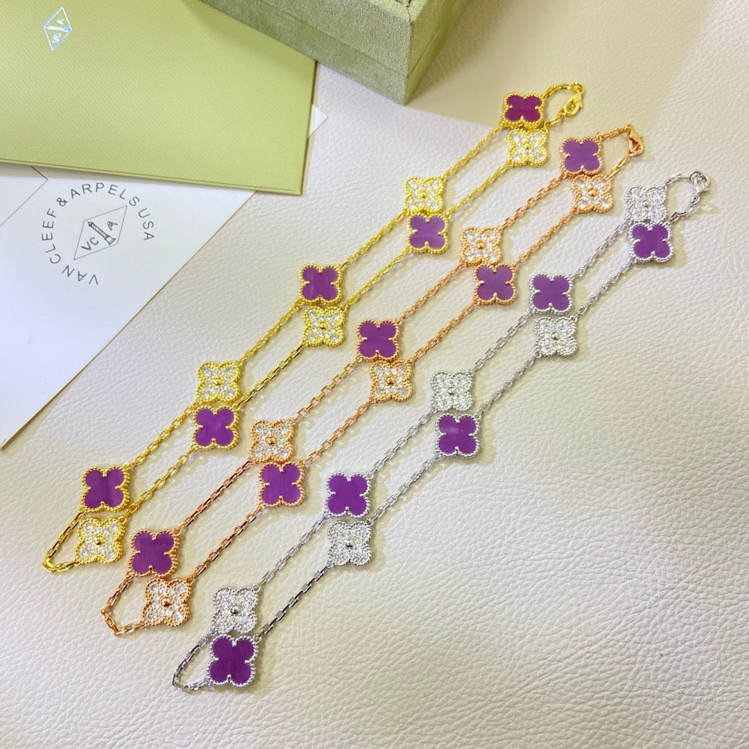 Miro CLOVER 10 MOTIFS VIOLETTER RAUTENHALSSCHMUCK