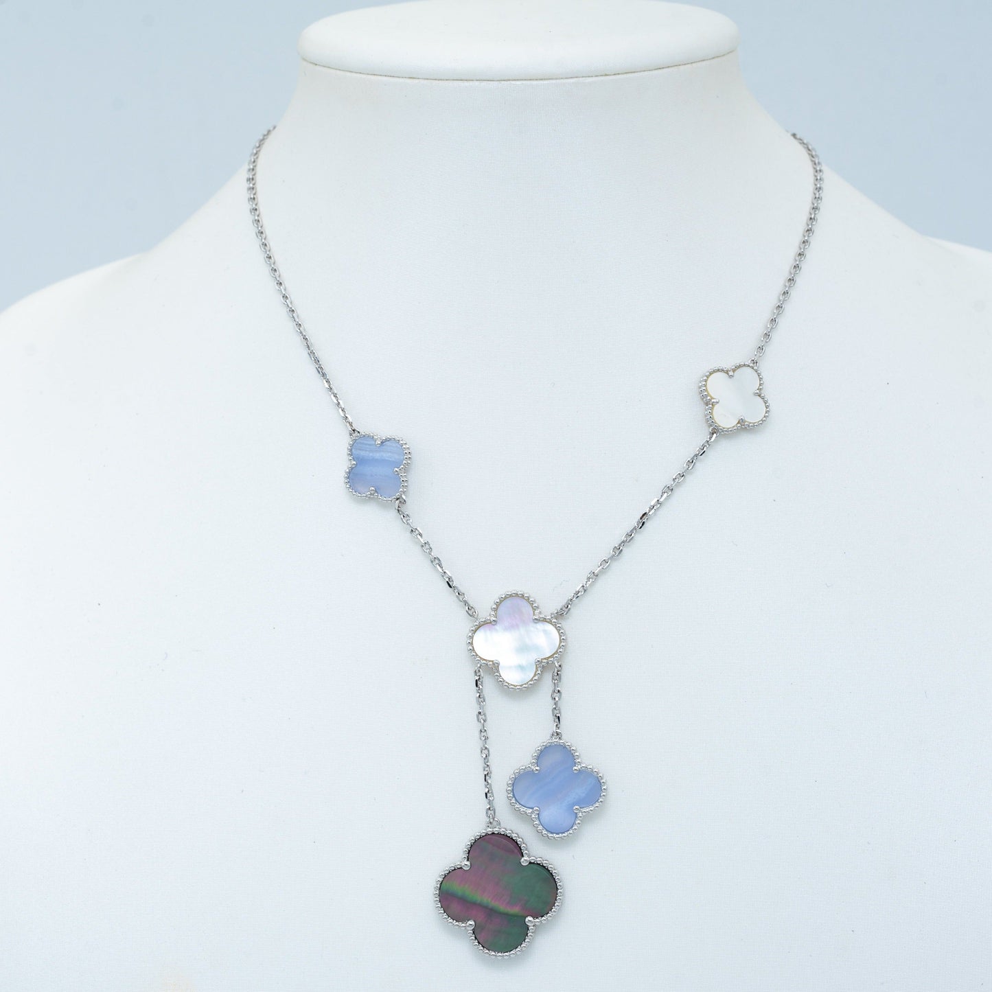 Miro CLOVER MOP CHALCEDONY NECKLACE SILVER 6 MOTIF