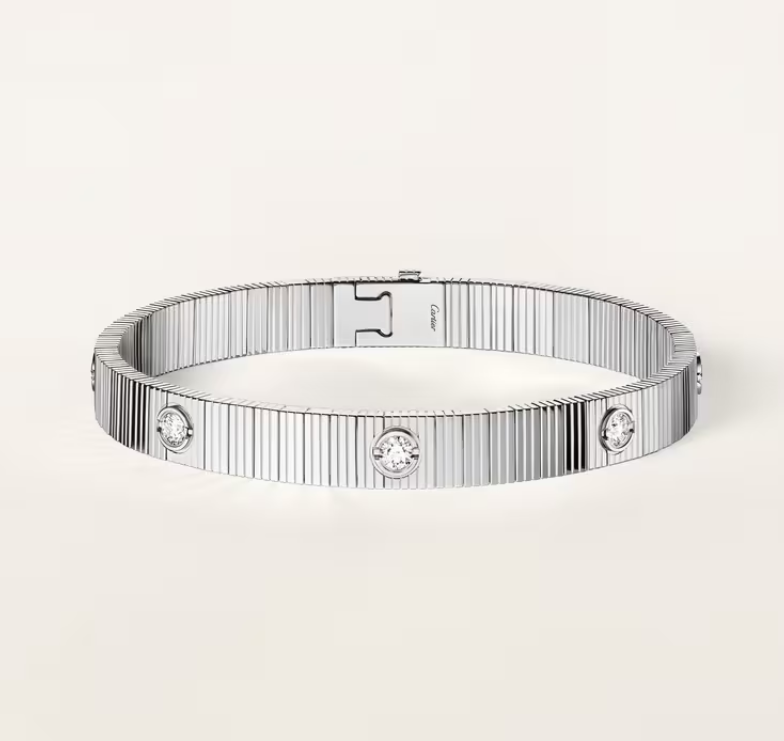 Miroiro NEW 7 MM 7-DIAMOND HEART-SHAPED BRACELET