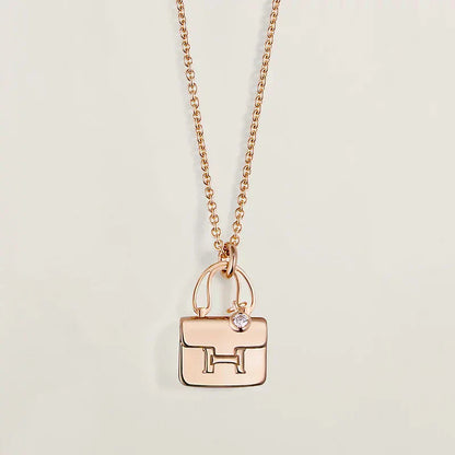 Miro AMULETTE PEDANT ROSE GOLD NECKLACE