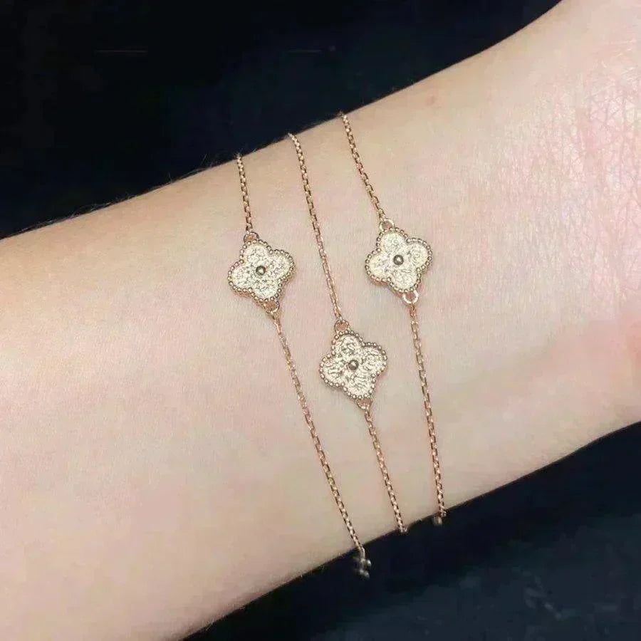 Miro CLOVER SINGLE FLOWER ARMREIF